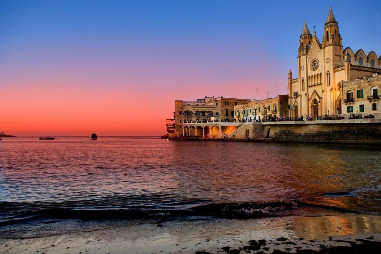 Seaview Apartment In Fort Cambridge, Sliema Exteriör bild