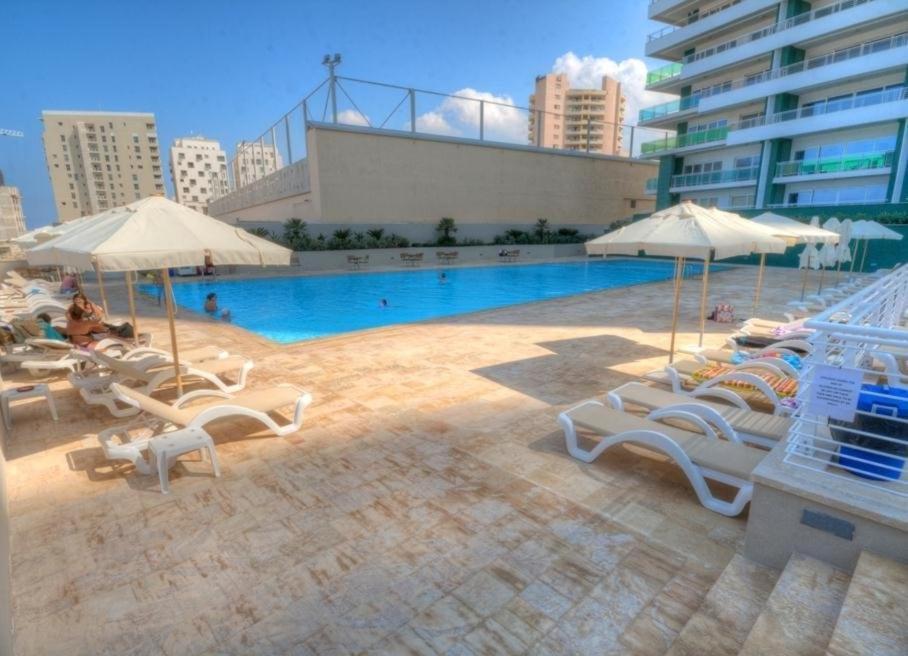 Seaview Apartment In Fort Cambridge, Sliema Exteriör bild