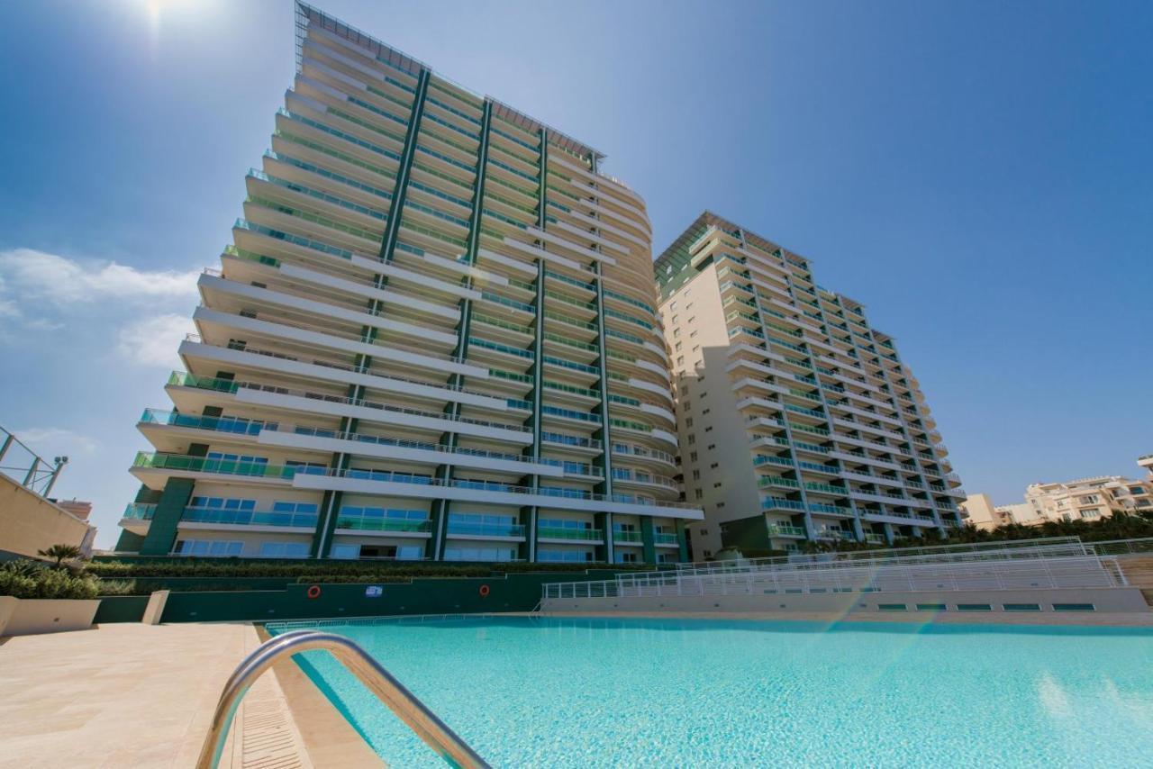 Seaview Apartment In Fort Cambridge, Sliema Exteriör bild